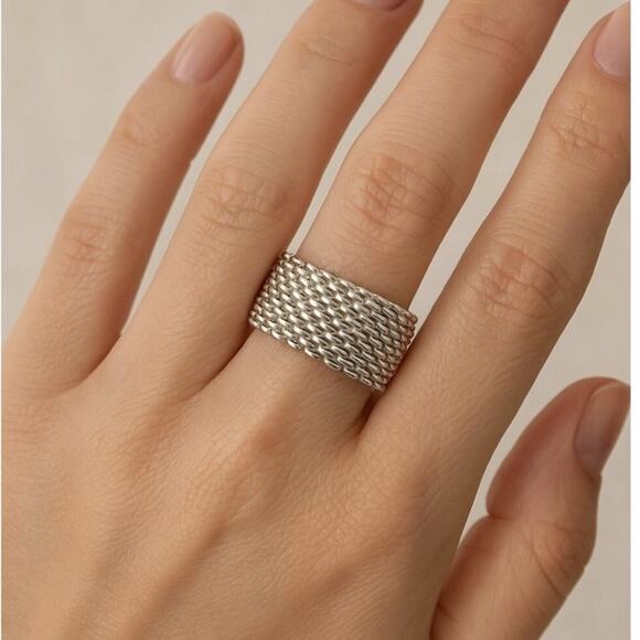 Tiffany & Co. Somerset Mesh Ring Band Size 8 Sterling Silver 925 W/ Pouch & Box - Picture 10 of 10